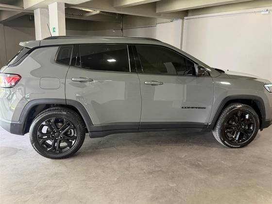 JEEP COMPASS 1.3 T270 TURBO FLEX LONGITUDE AT6 JEEP COMPASS 1.3 T270 TURBO FLEX LONGITUDE AT6